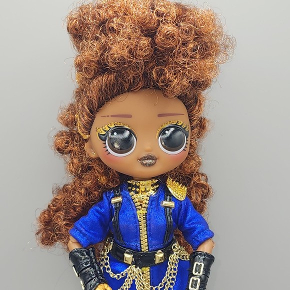 MGA - LOL SURPRISE! OMG REMIX - Super Surprise - FEROCIOUS - Rock Band Doll - Picture 3 of 4